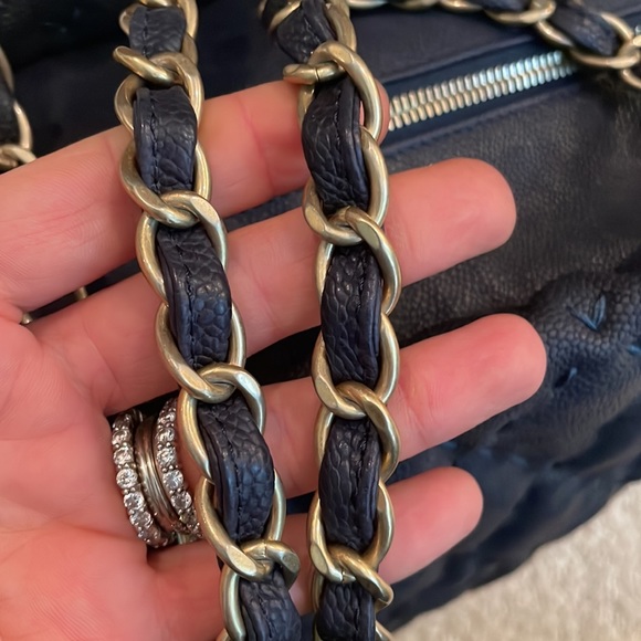 Chanel Caviar Navy Blue & Gold Hardware Stitch Tote Handbag - Picture 15 of 16